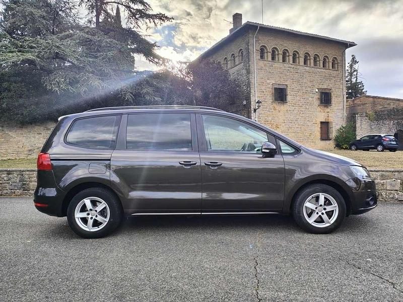Usado Seat Alhambra Style 140 CV (102 kW) 2014 Gris Monovolumen