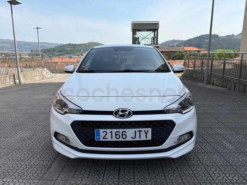 Occasion Hyundai i20 84 ch (61 kW) 2017 Blanc Berline