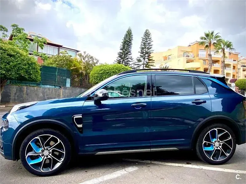 Usado Lynk & Co 01 261 CV (191 kW) 2021 Azul SUV