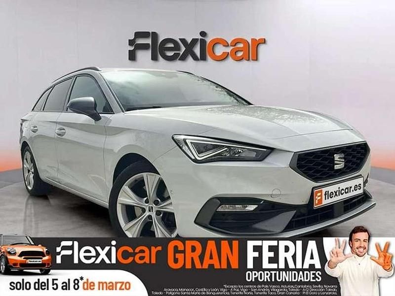 Usado Seat Leon ST FR 150 CV (110 kW) 2021 Blanco Familiar