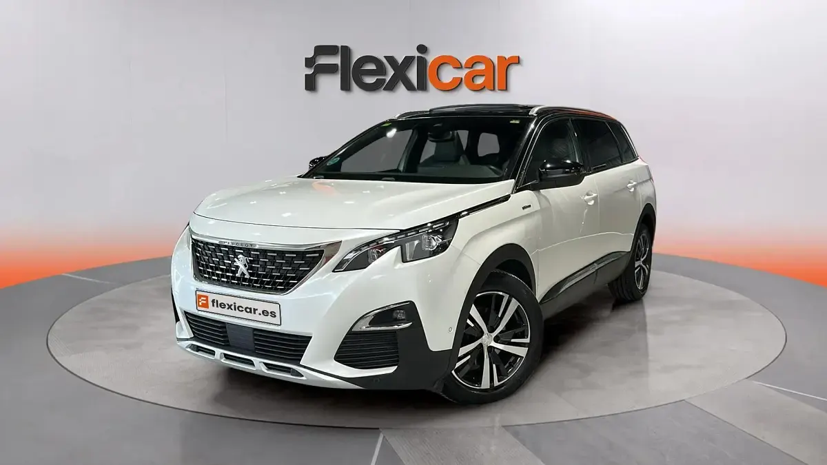 Usado Peugeot 5008 GT-line 165 CV (121 kW) 2018 Blanco SUV
