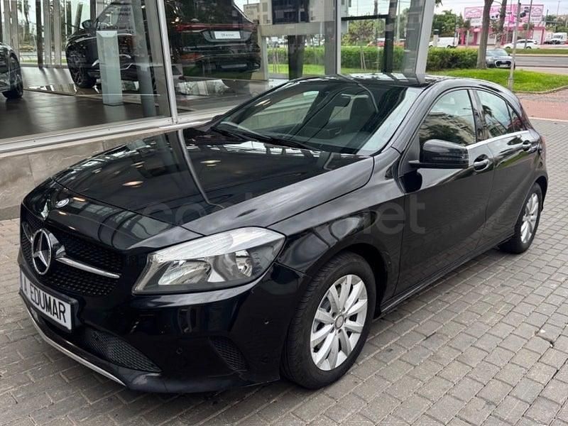 Usado Mercedes A200 Urban 136 CV (100 kW) 2016 Negro Berlina