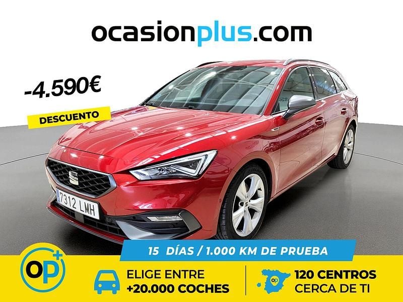 Usado Seat Leon FR 150 CV (110 kW) 2021 Rojo Familiar