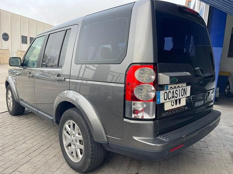 Usado Land Rover Discovery 4 SE 190 CV (139 kW) 2010 Gris / plata SUV
