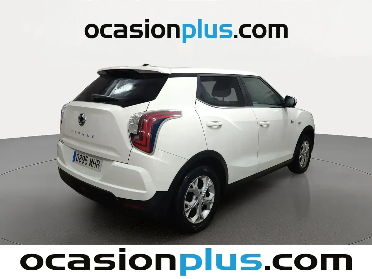 Usado SsangYong Tivoli 128 CV (94 kW) 2023 Blanco SUV