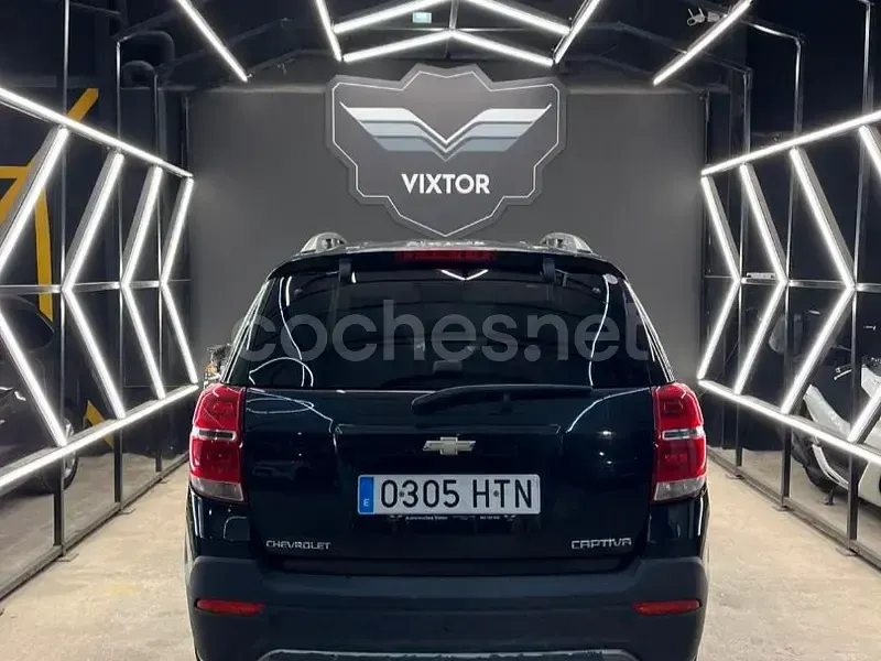 Usado Chevrolet Captiva LTZ 184 CV (135 kW) 2013 Negro SUV