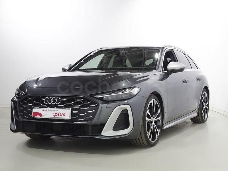 Gris / plata Usado 2024 Audi A5 Ambiente Familiar | 71.500 € (Un poco caro) - Imagen 1/4