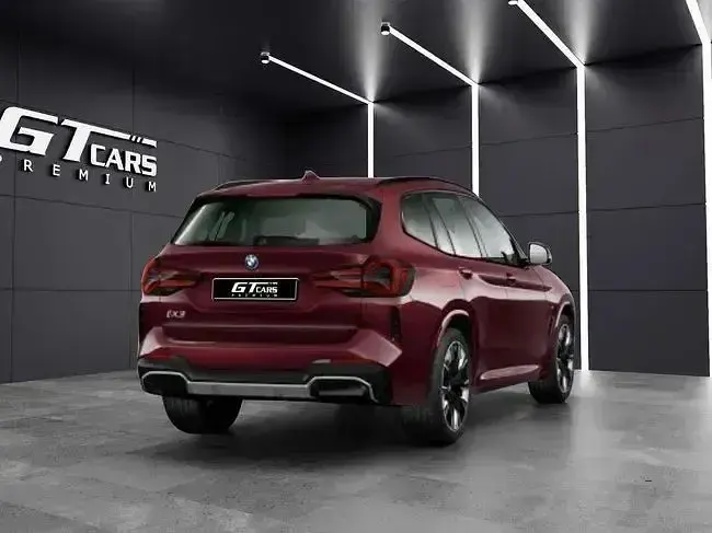 Usado BMW iX3 M Sport 210 kW (286 CV) 2021 Rojo SUV