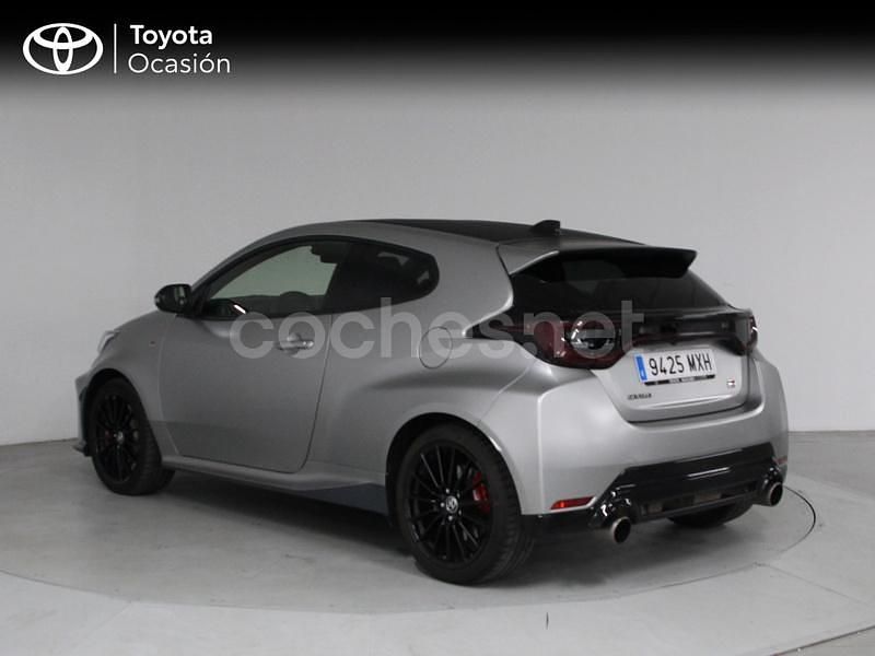 Usado Toyota Yaris 276 CV (202 kW) 2024 Blanco Berlina