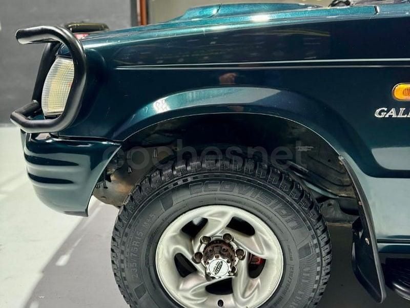Usado Galloper Exceed 105 CV (77 kW) 1999 Verde SUV