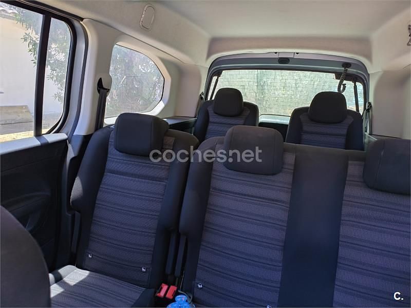 Usado Opel Combo Life Selective 102 CV (75 kW) 2020 Gris / plata Monovolumen
