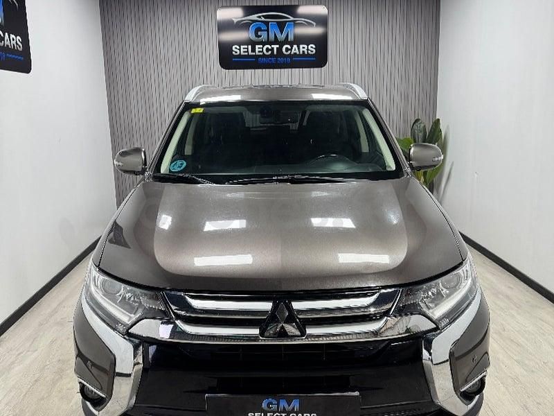Usado Mitsubishi Outlander Motion 150 CV (110 kW) 2018 Marrón SUV