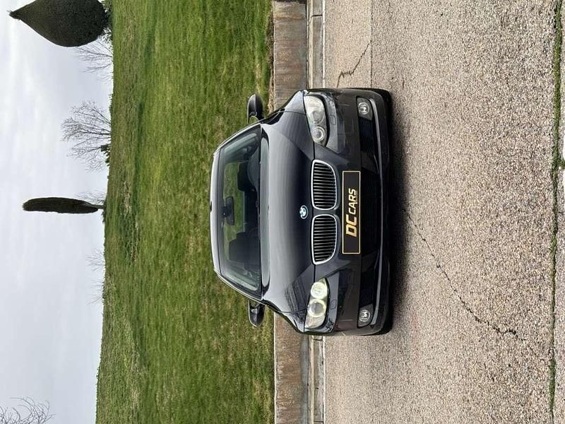 Usado BMW 325 Comfort Edition 197 HP (144 kW) 2007 Preto Coupé