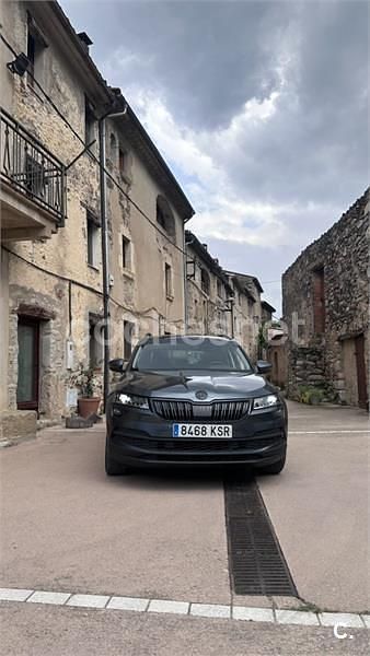 Usado Skoda Karoq Ambition 150 CV (110 kW) 2018 Gris / plata SUV