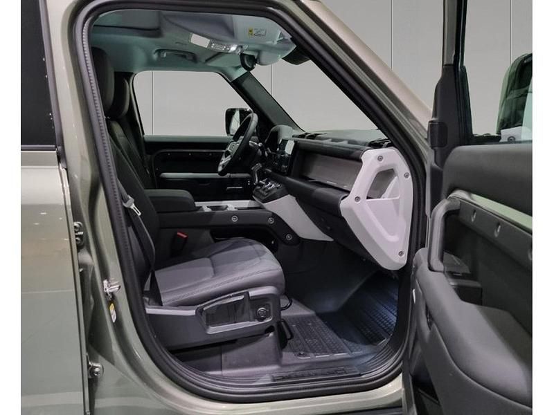 Usado Land Rover Defender S 249 CV (183 kW) 2024 Pangea green SUV