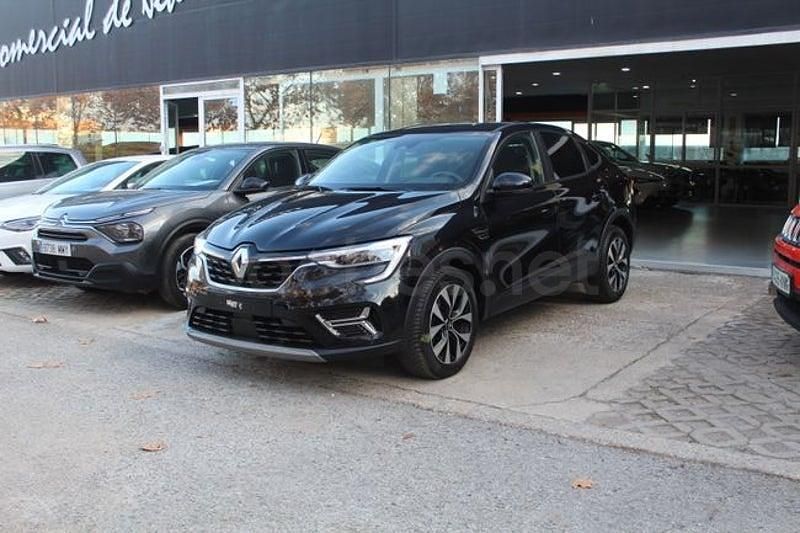 Usado Renault Arkana Techno 140 CV (102 kW) 2024 Negro SUV