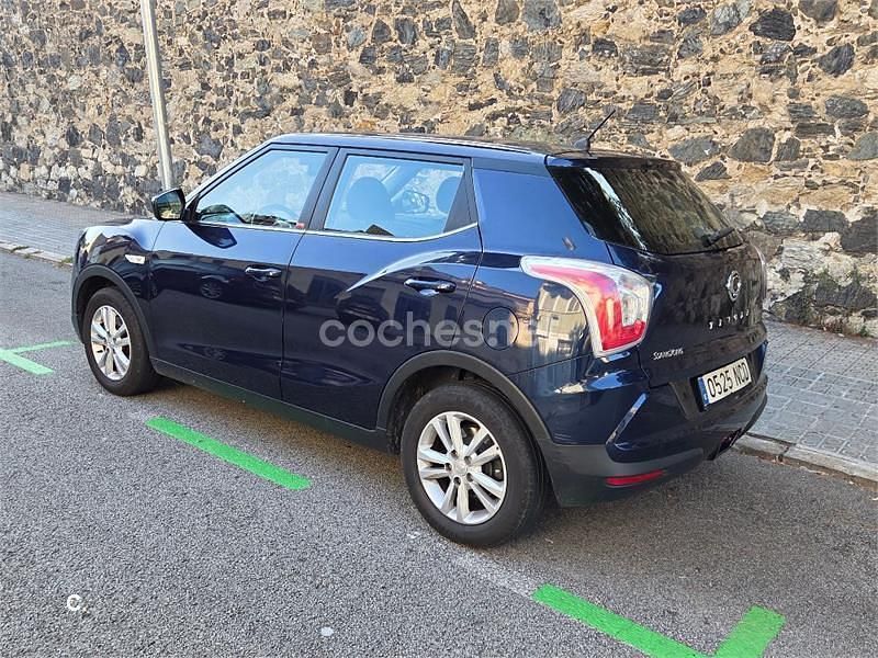 Usado Ssangyong (KGM) Tivoli 128 CV (94 kW) 2015 Azul SUV
