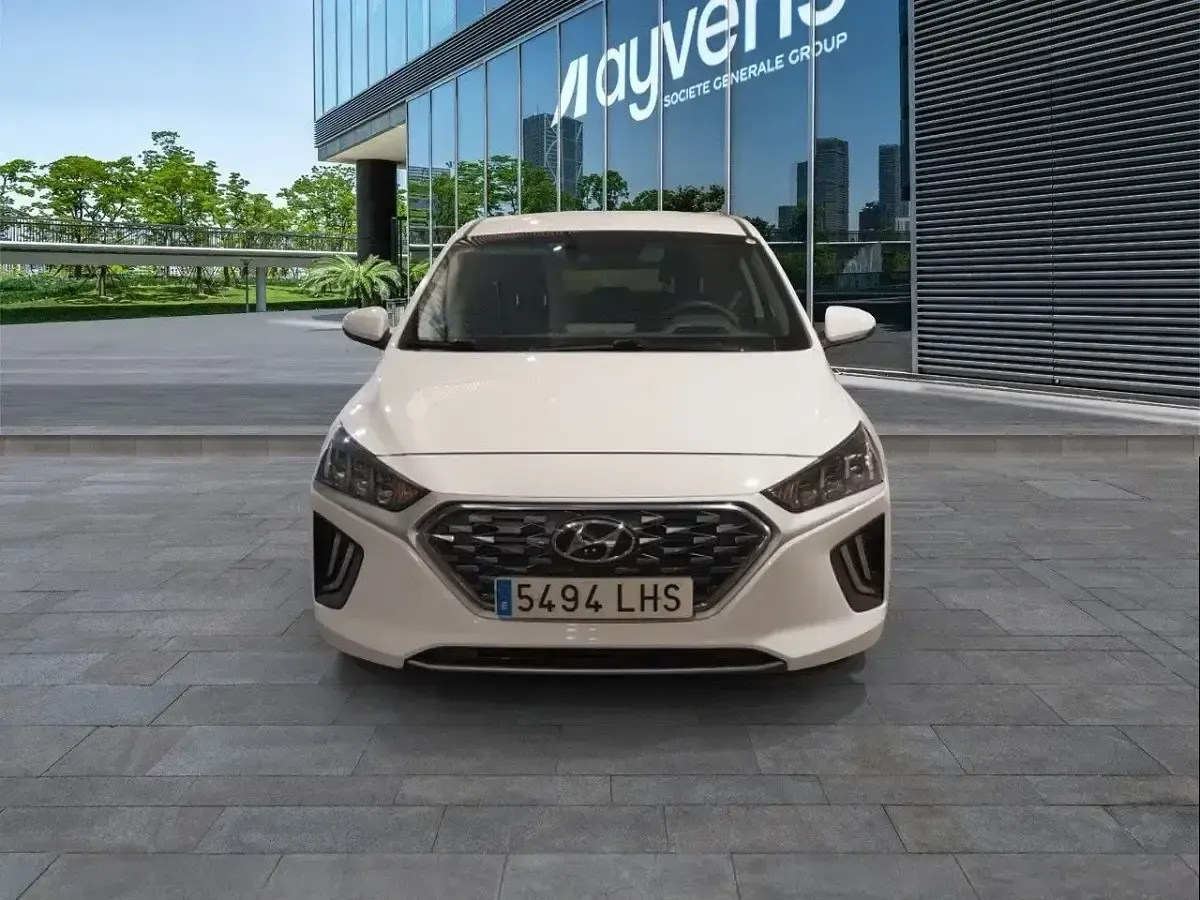 Usado Hyundai Ioniq 141 CV (103 kW) 2020 Blanco Utilitario