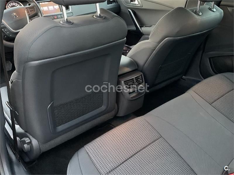 Usado Peugeot 508 Active 150 CV (110 kW) 2017 Negro Berlina