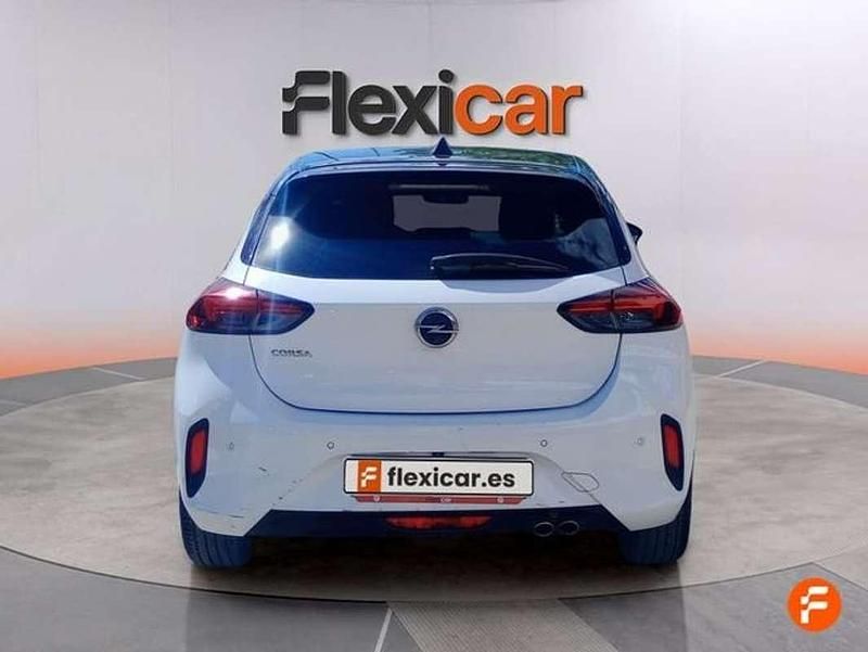 Usado Opel Corsa GS Line 131 CV (96 kW) 2020 Rojo Utilitario