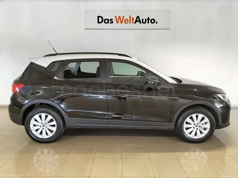 Usado Seat Arona Xperience 115 CV (84 kW) 2024 Blanco SUV