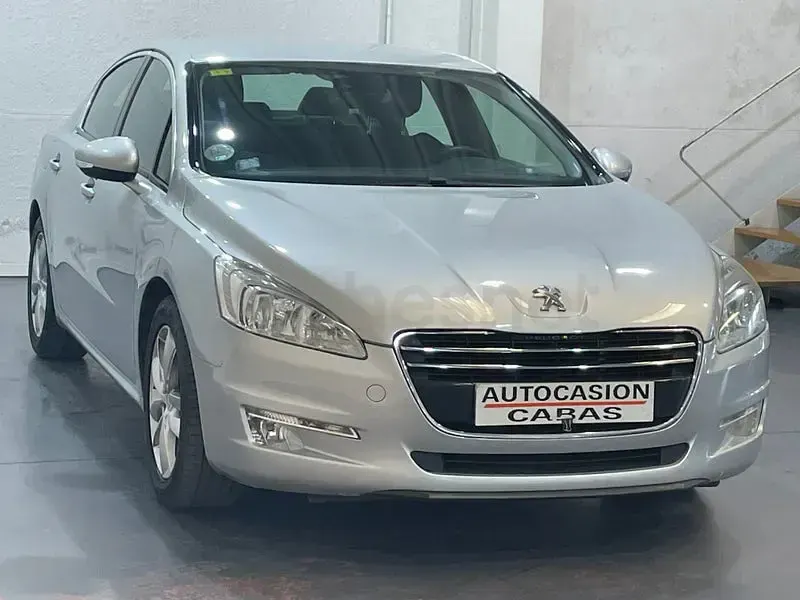 Usado Peugeot 508 Allure 115 CV (84 kW) 2013 Gris / plata Berlina