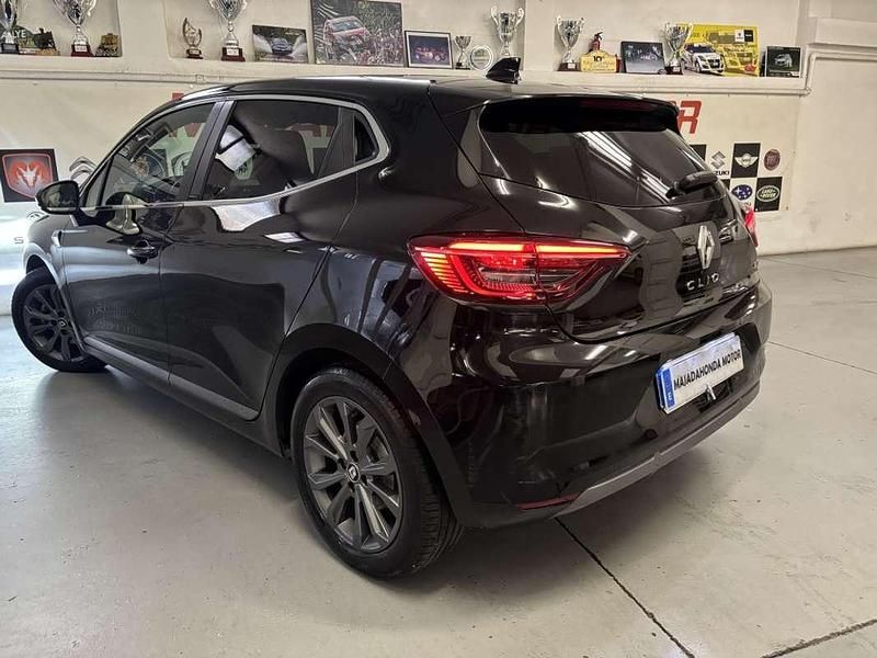 Usado Renault Clio V Intens 140 CV (102 kW) 2021 Negro Utilitario