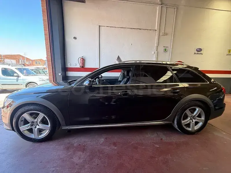 Usado Audi A6 Allroad 245 CV (180 kW) 2013 Marrón Familiar