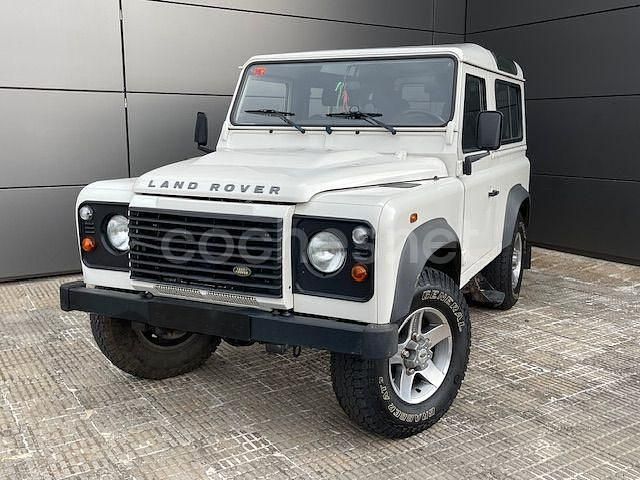 Blanco Usado 2010 Land Rover Defender S SUV | 30.000 € - Imagen 1/4