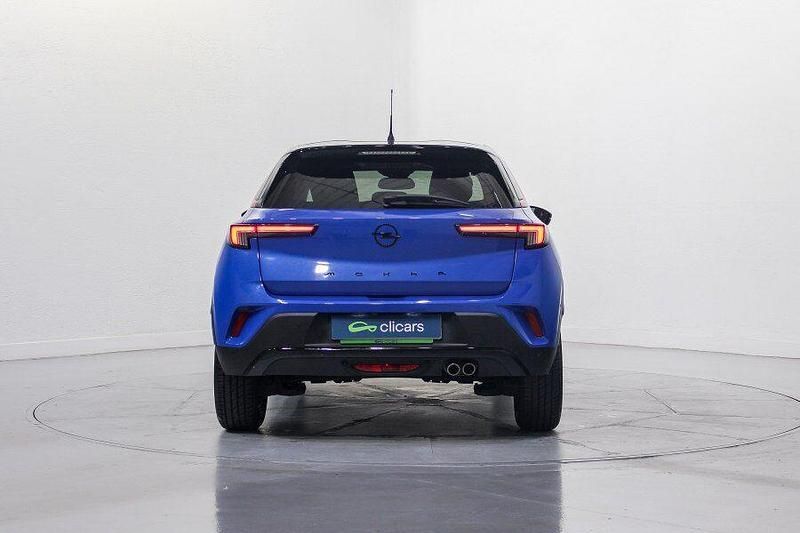 Usado Opel Mokka GS Line 130 CV (95 kW) 2022 Azul SUV