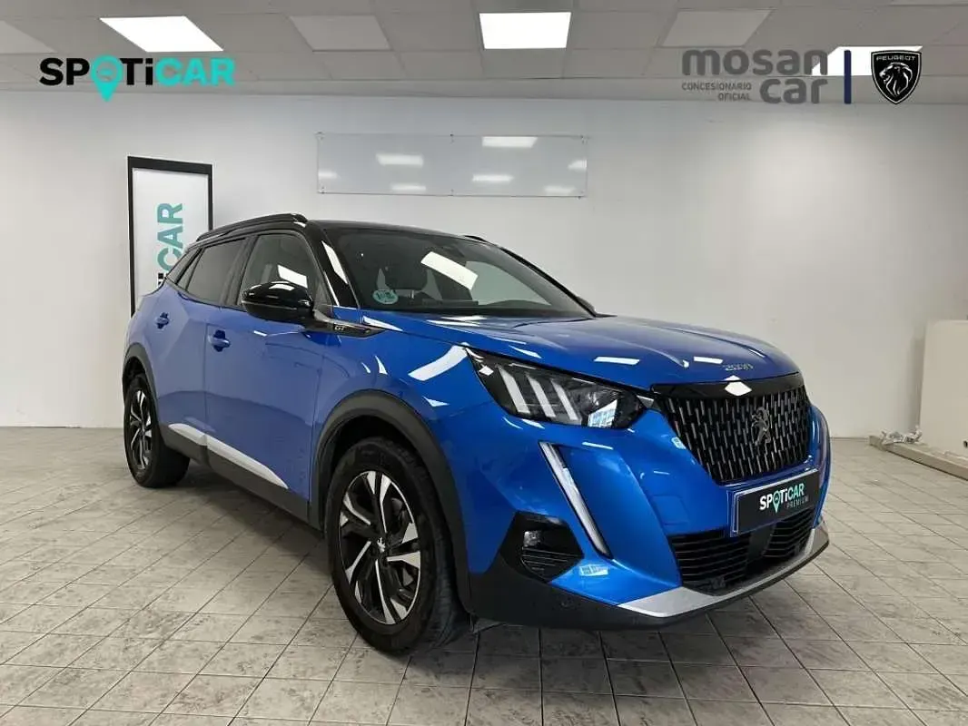Usado Peugeot 2008 GT 131 CV (96 kW) 2022 Azul SUV