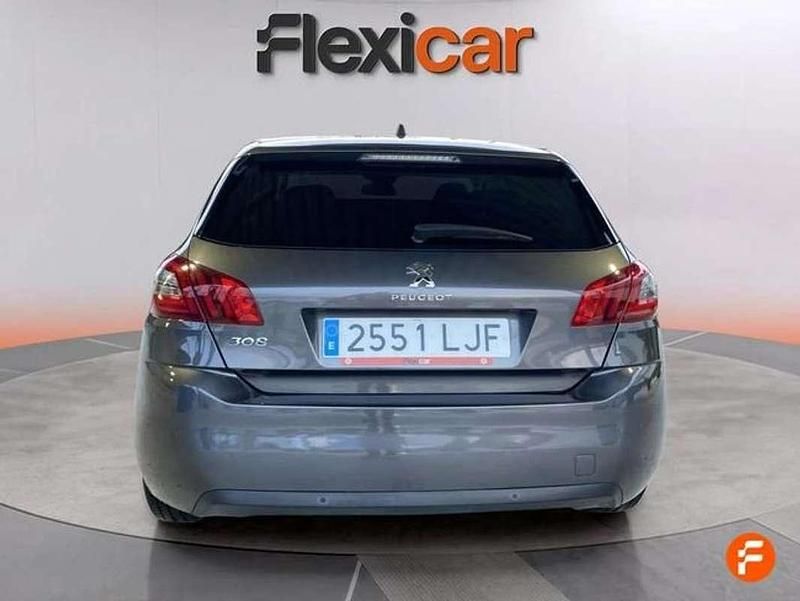 Usado Peugeot 308 SW Allure 131 CV (96 kW) 2020 Gris Familiar