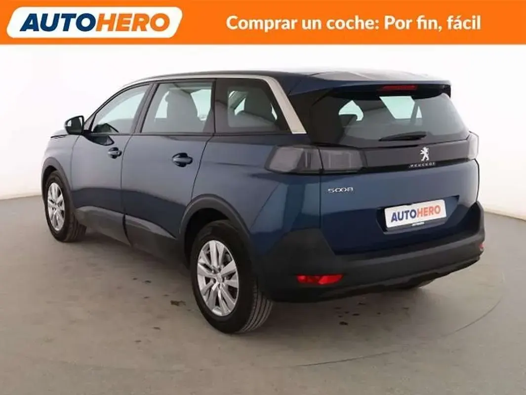Usado Peugeot 5008 Active 131 CV (96 kW) 2021 Azul SUV