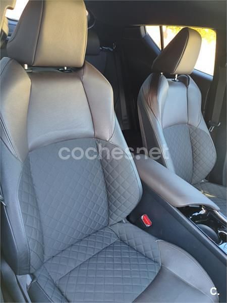 Usado Toyota C-HR Plus 122 CV (89 kW) 2018 Gris / plata SUV