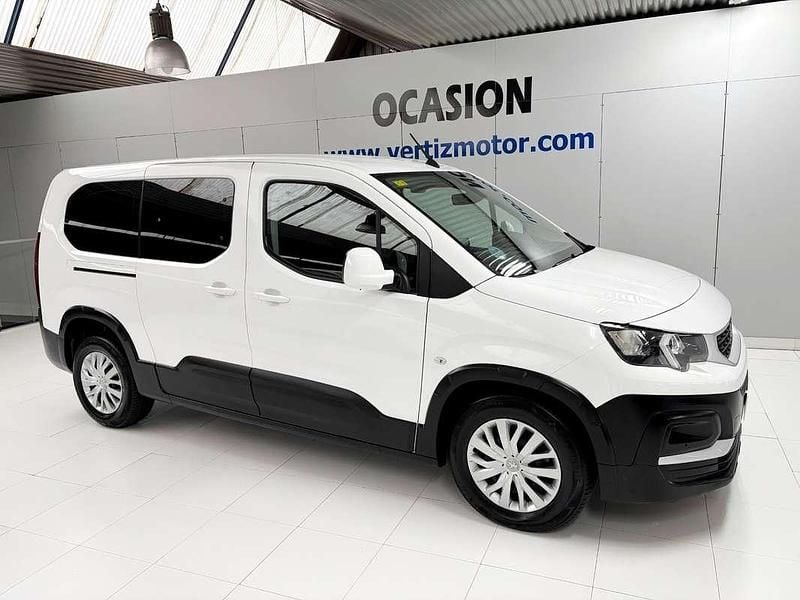Usado Peugeot Rifter Active 102 CV (75 kW) 2020 Blanco Monovolumen