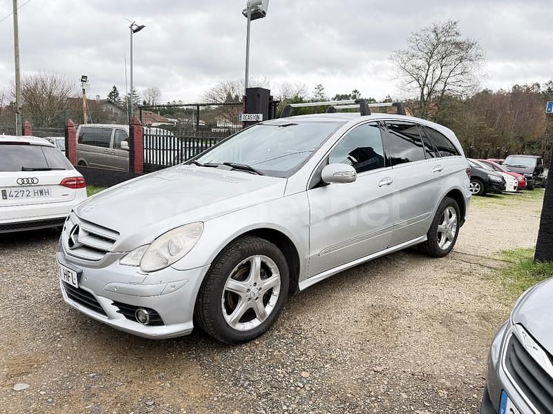 Usado Mercedes R320 224 CV (164 kW) 2008 Gris / plata Monovolumen