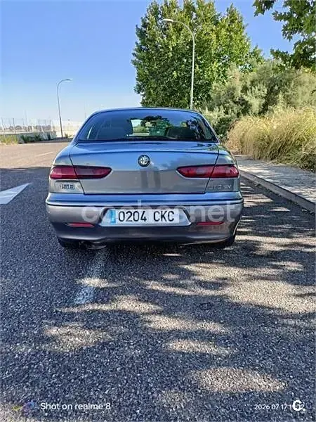 Usado Alfa Romeo 156 Progression 140 CV (102 kW) 2003 Gris / plata Berlina