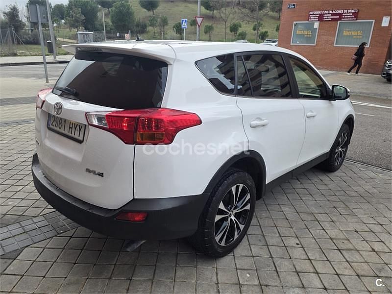 Usado Toyota RAV4 Active 124 CV (91 kW) 2014 Blanco SUV
