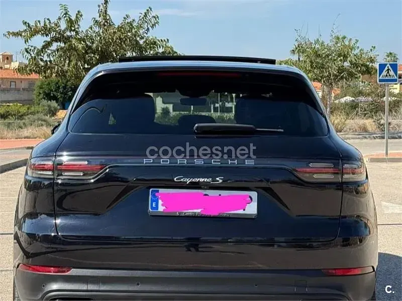 Usado Porsche Cayenne S 440 CV (323 kW) 2020 Negro SUV