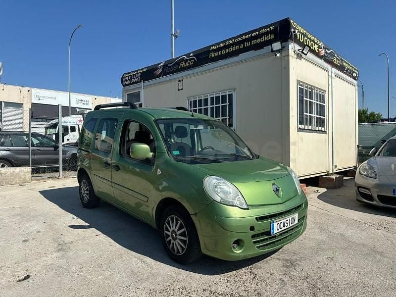Usado Renault Kangoo Expression 105 CV (77 kW) 2008 Verde Monovolumen