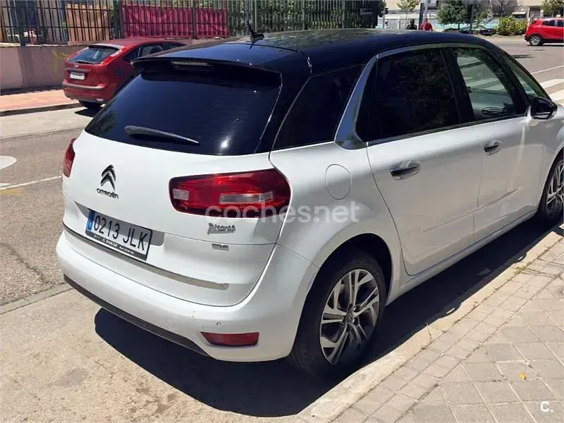 Usado Citroën C4 Feel 150 CV (110 kW) 2016 Blanco Berlina