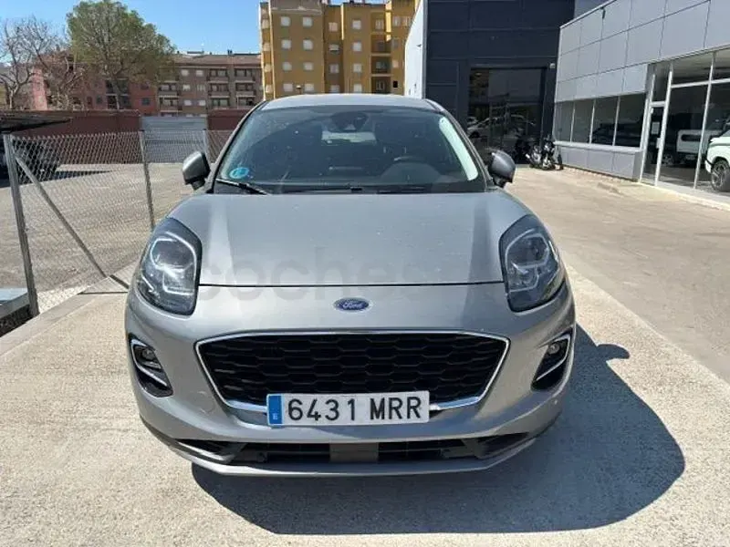 Usado Ford Puma Titanium 125 CV (91 kW) 2024 Gris / plata SUV
