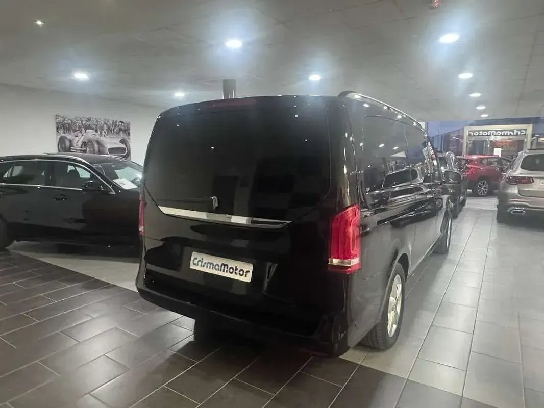 Usado Mercedes V250 Avantgarde 189 CV (139 kW) 2019 Negro Monovolumen