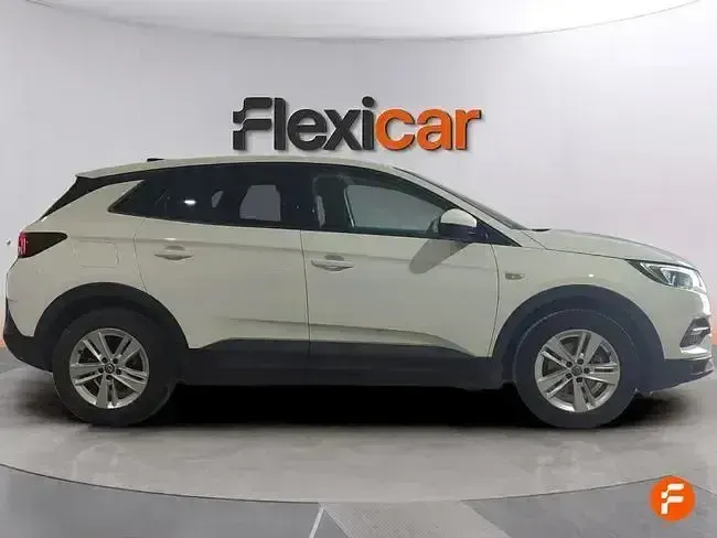 Usado Opel Grandland X Selective 130 CV (95 kW) 2019 Blanco SUV