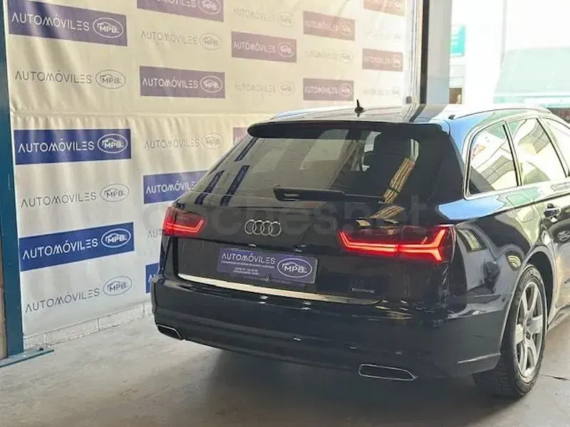 Usado Audi A6 Advanced Plus 272 CV (200 kW) 2016 Negro Familiar
