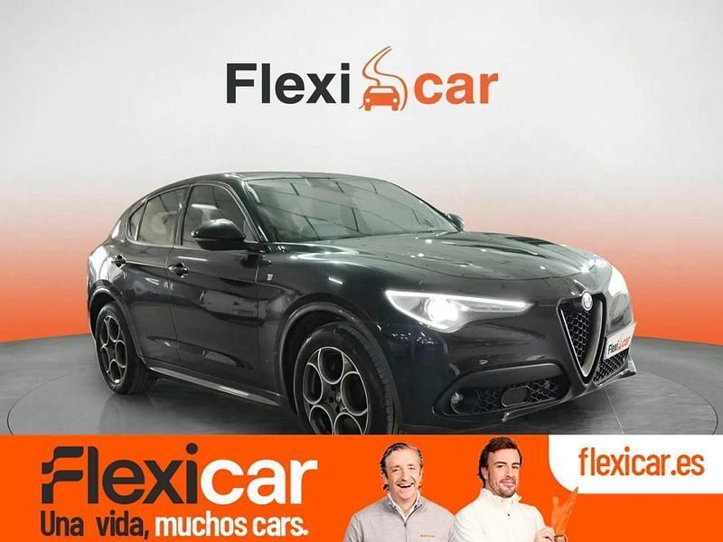 Negro Usado 2022 Alfa Romeo Stelvio Ti SUV | 33.990 € (Precio justo) - Imagen 1/4