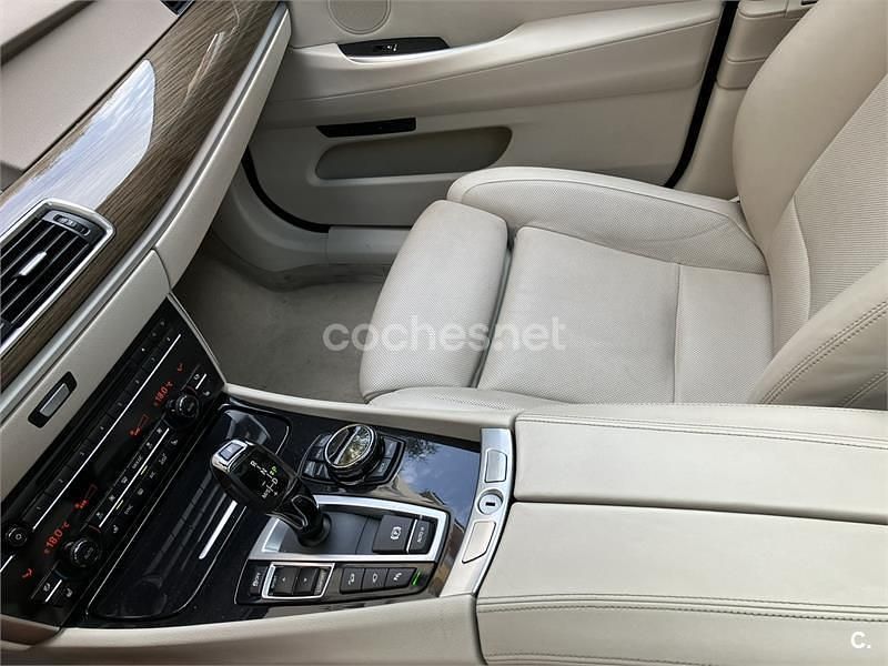 Marrón Usado 2015 BMW 535 Gran Turismo Luxury Line Berlina | 26.500 € - Imagen 1/4