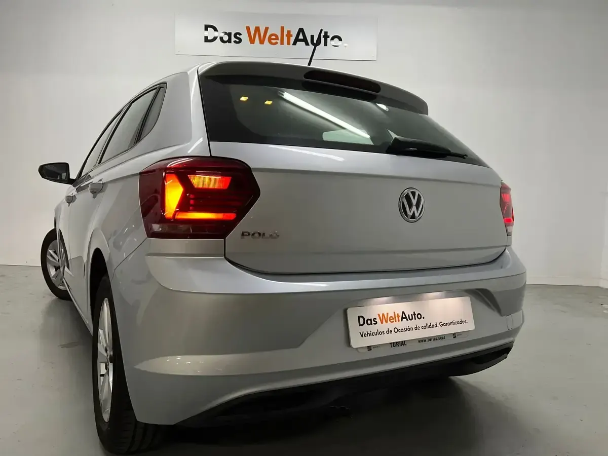 Używany VW Polo Advance 95 KM (69 kW) 2020 Szary Hatchback