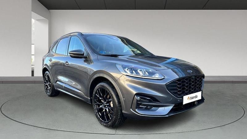 Usado Ford Kuga ST-Line 225 CV (165 kW) 2023 Gris SUV