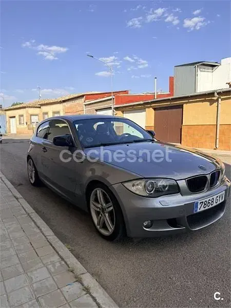 Usado BMW 120 170 CV (125 kW) 2010 Gris / plata Utilitario